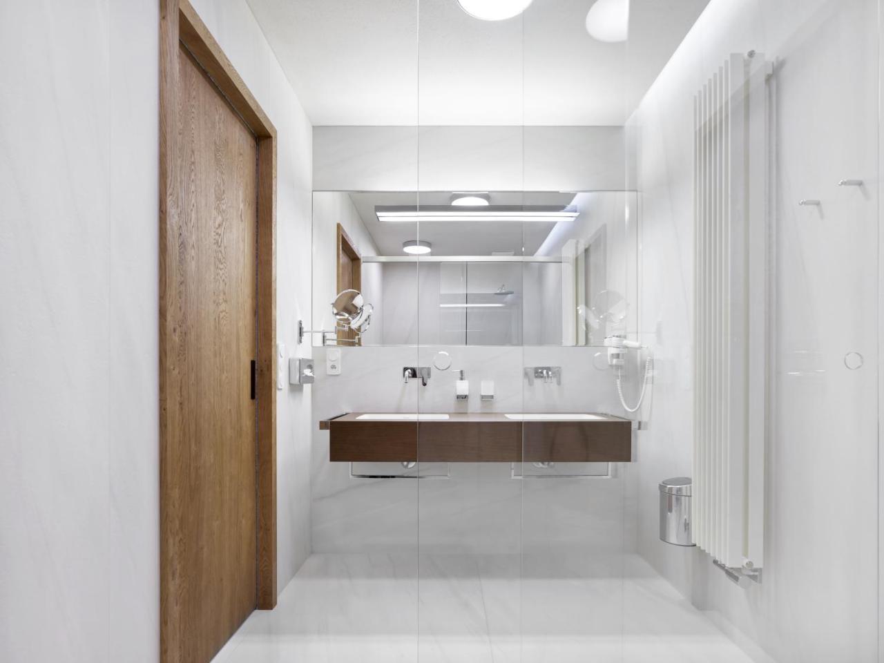 Velké Pavlovice Lotrinsky Hotel מראה חיצוני תמונה