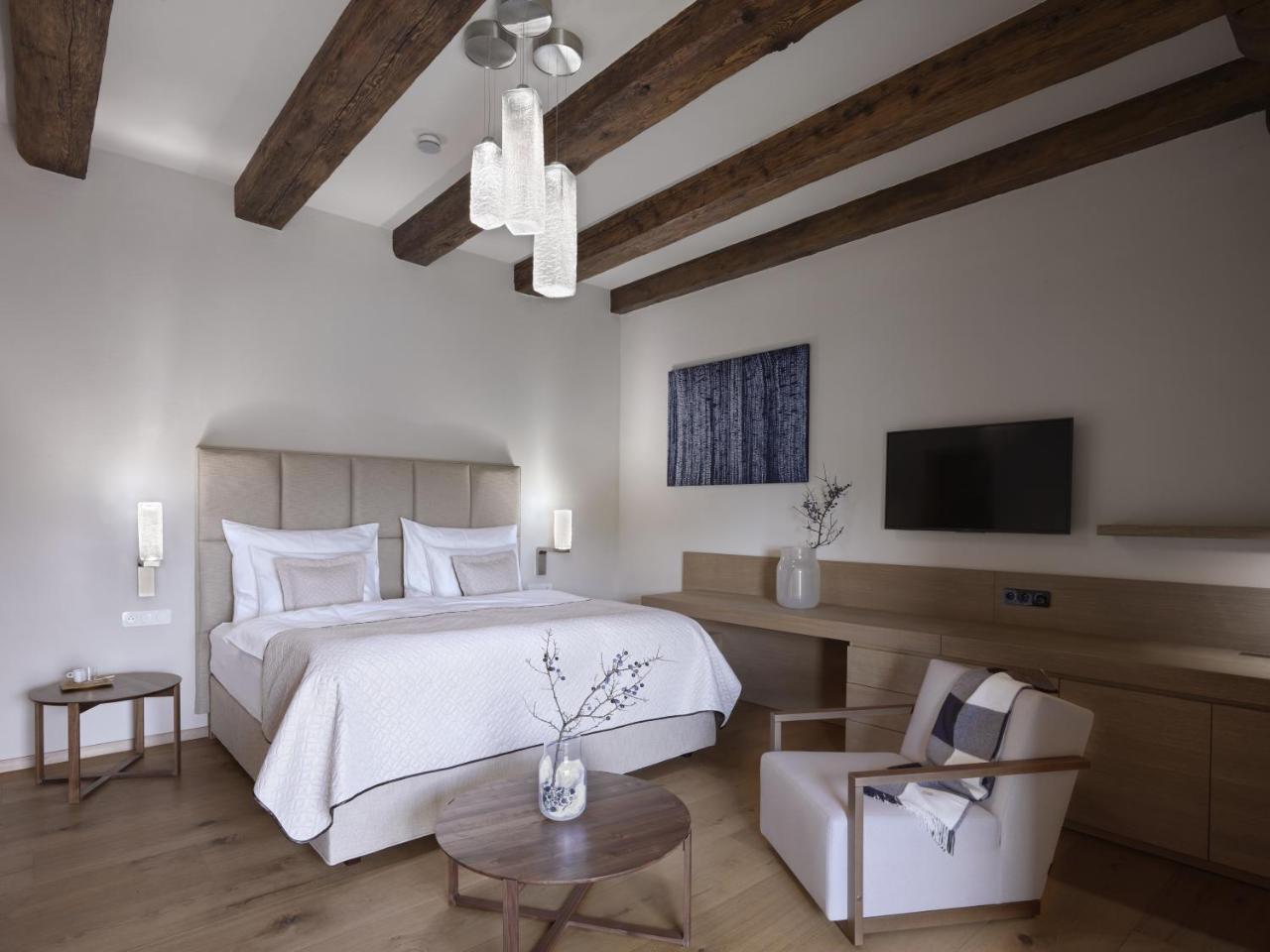 Velké Pavlovice Lotrinsky Hotel מראה חיצוני תמונה