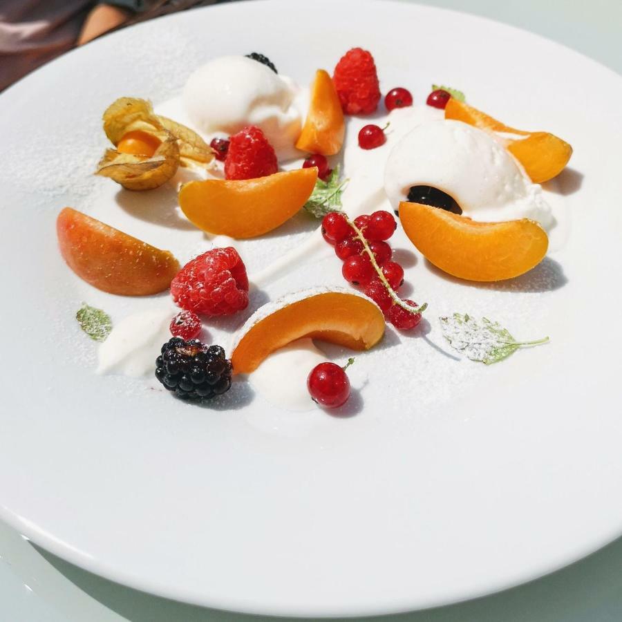 Velké Pavlovice Lotrinsky Hotel מראה חיצוני תמונה